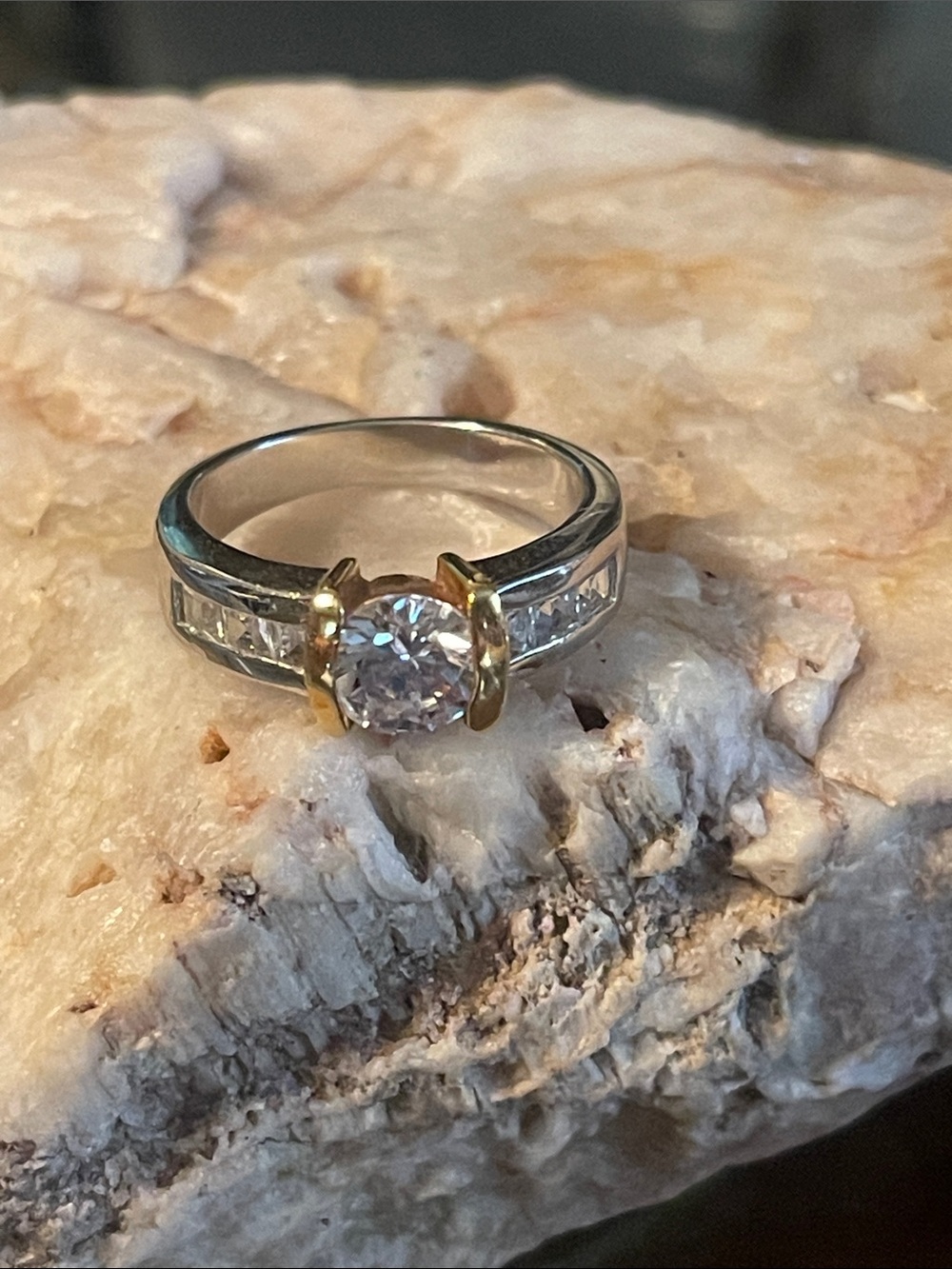 Two-Tone Solitaire Engagement Ring with Channel-Set Accents - Gold & Silver